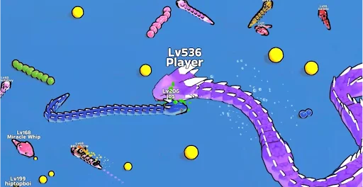 Gameplay screenshot 2 from Snake Clash! - Arcade game